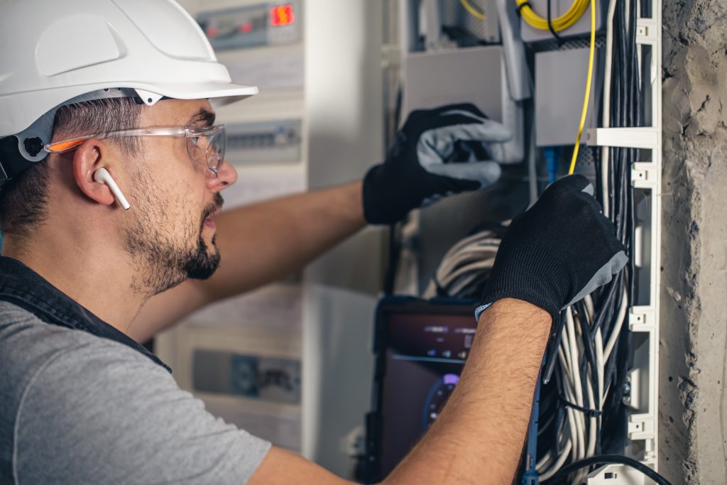 Electrician in Apex NC | Local Choice Electric | Best breaker and fuse repair in Apex NC